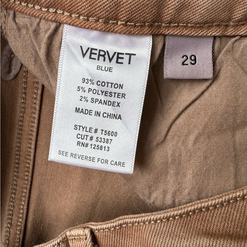 Women's Cropped Straight Jeans in Light Brown - Picture 4 of 9